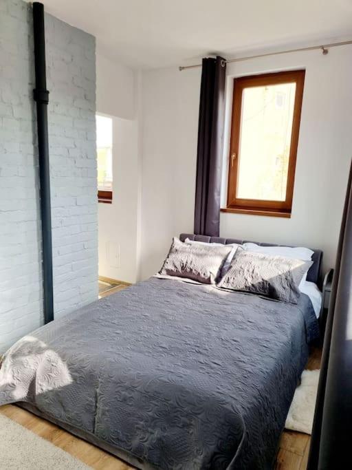Cozy Apartment Near City Center Bucharest Exterior photo